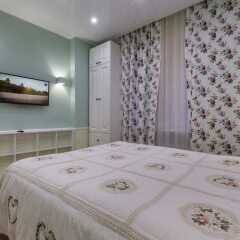 Гостиница Feelathome на Невском в Санкт-Петербурге 9 отзывов об отеле, цены и фото номеров - забронировать гостиницу Feelathome на Невском онлайн Санкт-Петербург комната для гостей фото 7