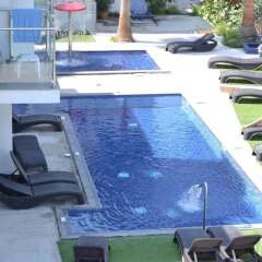 Отель Rio Gardens Aparthotel бассейн