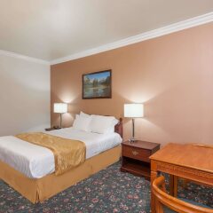 Отель Days Inn And Suites South Gate Южные ворота удобства в номере