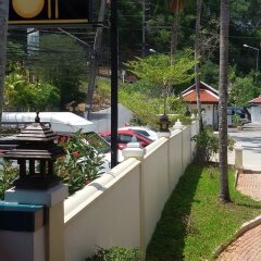 Отель The Pe La Resort Камала Бич