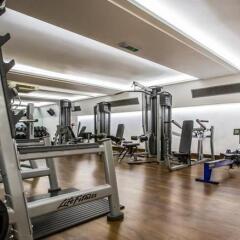 Отель Holiday Inn London - Kensington фитнесс-зал фото 3