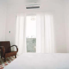 Отель Iamsaigon Homestay 100 Profit For Orphanage комната для гостей фото 5