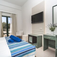 Отель Globales Cala´n Blanes Испания, Кала-эн-Бланес - отзывы, цены и фото номеров - забронировать отель Globales Cala´n Blanes онлайн комната для гостей фото 5