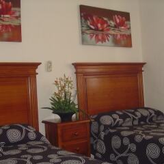 Отель Hostal Cabrera комната для гостей фото 5