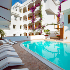 Villa Romana Hotel & Spa Минори бассейн