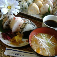 Отель Toyoko Inn Tokyo Shinagawa Hatanodai-eki Minami-guchi Япония, Токио - отзывы, цены и фото номеров - забронировать отель Toyoko Inn Tokyo Shinagawa Hatanodai-eki Minami-guchi онлайн питание фото 2
