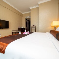 Отель Guangzhou Grand International Hotel Китай, Гуанчжоу - 8 отзывов об отеле, цены и фото номеров - забронировать отель Guangzhou Grand International Hotel онлайн сейф в номере