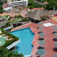 Panoramic Hotel Acapulco бассейн