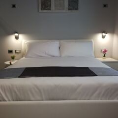 Отель Clementi 18 Suites Rome сейф в номере