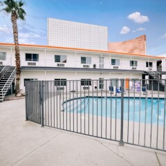 Отель Siegel Select Convention Center США, Лас-Вегас - отзывы, цены и фото номеров - забронировать отель Siegel Select Convention Center онлайн балкон