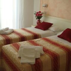Отель Residence Le Stelle Condominium, Rimini Римини комната для гостей