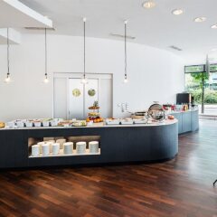 Отель Penck Hotel Dresden (ex Art otel Dresden) Германия, Дрезден - 5 отзывов об отеле, цены и фото номеров - забронировать отель Penck Hotel Dresden (ex Art otel Dresden) онлайн питание фото 2