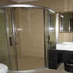 Отель Clark Imperial Hotel Филиппины, Пампанга - отзывы, цены и фото номеров - забронировать отель Clark Imperial Hotel онлайн ванная