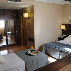Hotel Ganivet комната для гостей фото 5