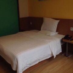 Отель 7 Days Inn Shenzhen Luohu World Trade Center Branch Шэньчжэнь комната для гостей фото 4