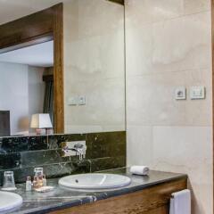 Отель Eurostars Suites Mirasierra ванная