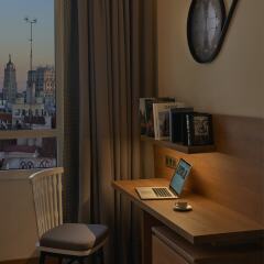 Отель Hyatt Centric Gran Via Madrid удобства в номере