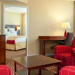 Отель Vancouver Marriott Pinnacle Downtown Hotel Канада, Ванкувер - отзывы, цены и фото номеров - забронировать отель Vancouver Marriott Pinnacle Downtown Hotel онлайн удобства в номере