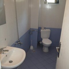 Отель Plovdiv Guesthouse Болгария, Пловдив - отзывы, цены и фото номеров - забронировать отель Plovdiv Guesthouse онлайн ванная фото 2