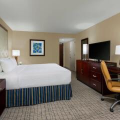 Отель Crowne Plaza Times Square Manhattan США, Нью-Йорк - отзывы, цены и фото номеров - забронировать отель Crowne Plaza Times Square Manhattan онлайн удобства в номере фото 2