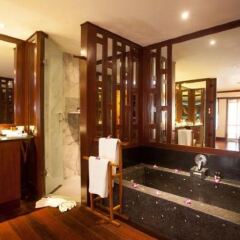 Отель Baan Yin Dee Boutique Resort Таиланд, Пхукет - отзывы, цены и фото номеров - забронировать отель Baan Yin Dee Boutique Resort онлайн ванная