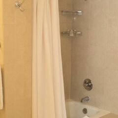 Отель Central Park South Deluxe Studio США, Нью-Йорк - отзывы, цены и фото номеров - забронировать отель Central Park South Deluxe Studio онлайн ванная фото 2