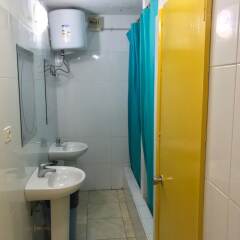 Отель Hostal Casa De Huéspedes San Fernando - Adults Only ванная