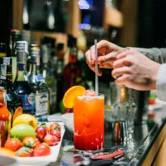 Отель Dear Hotel Madrid Испания, Мадрид - 1 отзыв об отеле, цены и фото номеров - забронировать отель Dear Hotel Madrid онлайн гостиничный бар