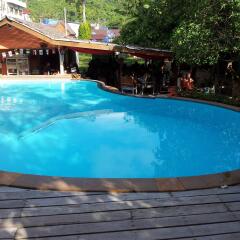 Отель Silver Sands Beach Resort бассейн