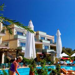Happy Hotel Kalkan Турция, Калкан - отзывы, цены и фото номеров - забронировать отель Happy Hotel Kalkan онлайн бассейн фото 3