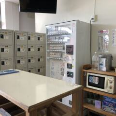 Mori no Kirameki Hostel Якусима сейф в номере