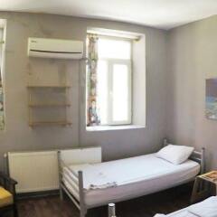 EastWest Hostel комната для гостей фото 3