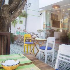 Отель Flower Garden Homestay Хойан фото 2