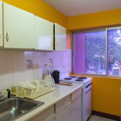 Апартаменты Sundreamer Beach Studio at Turtle Towers в номере