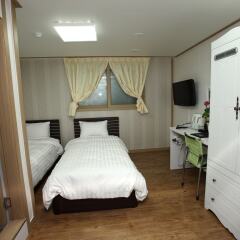 Отель Stay Seoul комната для гостей