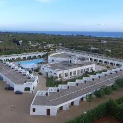 Отель La Casarana Resort & Spa Италия, Пресичче - отзывы, цены и фото номеров - забронировать отель La Casarana Resort & Spa онлайн парковка