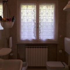 Отель Villa Poggio Ulivo B&B Relais Риволи-Веронезе ванная