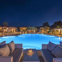 Lagomandra Beach Hotel бассейн фото 2