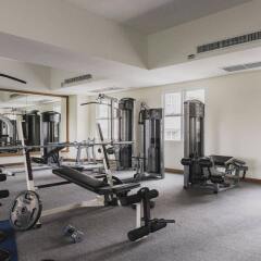 Апартаменты Hope Land Executive Serviced Apartment Бангкок фитнесс-зал фото 3