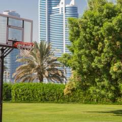 Отель Holiday International Sharjah ОАЭ, Шарджа - 5 отзывов об отеле, цены и фото номеров - забронировать отель Holiday International Sharjah онлайн спортивное сооружение