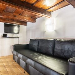 Отель Lovely Apartment on Mala Strana just 10 mins walk to scenic places Чехия, Прага - отзывы, цены и фото номеров - забронировать отель Lovely Apartment on Mala Strana just 10 mins walk to scenic places онлайн фото 14