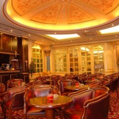 Moscow Hotel развлечения