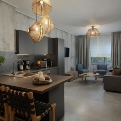 Апартаменты LeGeo-Luxurious Athenian Apartment в номере