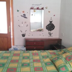 Отель House With 2 Bedrooms in Ciudad Real Испания, Сьюдад-Реаль - отзывы, цены и фото номеров - забронировать отель House With 2 Bedrooms in Ciudad Real онлайн комната для гостей фото 2