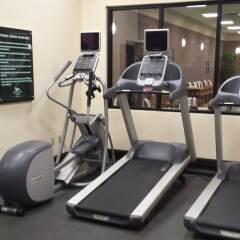 Отель Homewood Suites by Hilton Indianapolis Downtown фитнесс-зал фото 2