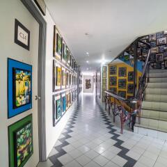 Отель Ponce Suites Gallery Hotel Филиппины, Давао - отзывы, цены и фото номеров - забронировать отель Ponce Suites Gallery Hotel онлайн интерьер отеля
