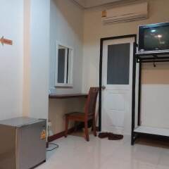 Lanta Long Beach Apartment - Hostel удобства в номере фото 2