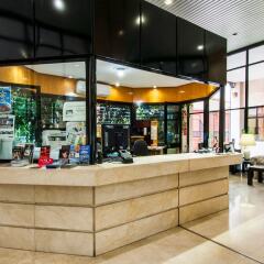 Отель Espahotel Plaza Basílica гостиничный бар