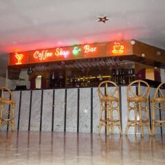 Отель Bethlehem Hotel Палестина, Байт-Сахур - отзывы, цены и фото номеров - забронировать отель Bethlehem Hotel онлайн гостиничный бар