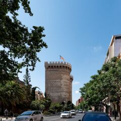 Отель Quart Towers Flat Испания, Валенсия - отзывы, цены и фото номеров - забронировать отель Quart Towers Flat онлайн парковка